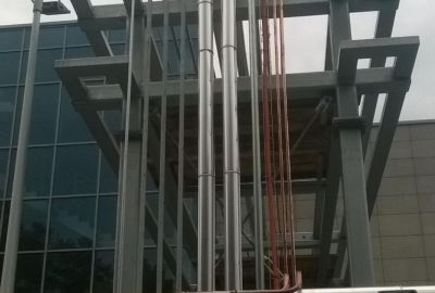 6. Instal.przem - kaskady.jpg